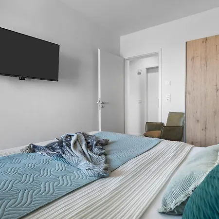 Apartment Ocean Star- 1 Og, Balkon, Hafenblick, Kamin Olpenitz