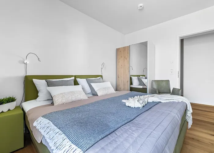 Ocean Star- 1 Og, Balkon, Hafenblick, Kamin Appartement Olpenitz